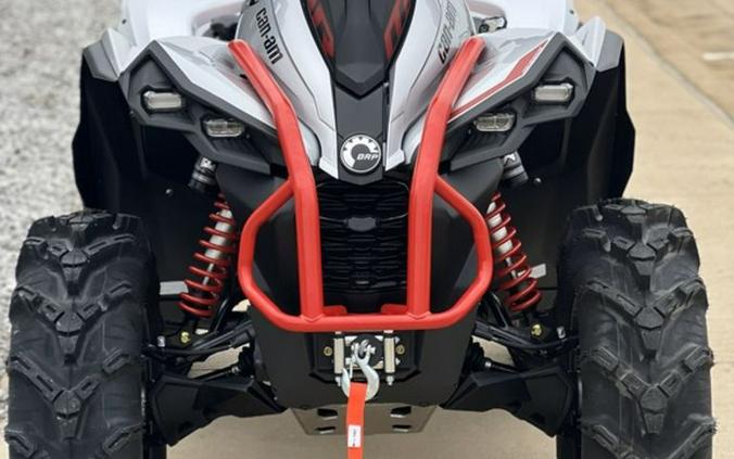 2026 Can-Am® Renegade X mr 1000 R Hyper Silver & Legion Red