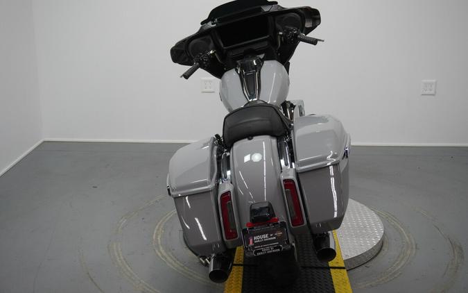 2024 Harley-Davidson® Street Glide® Billiard Gray