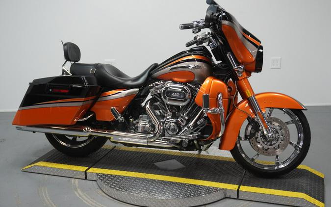 2011 Harley-Davidson® CVO™ Street Glide® Black Diamond and Inferno Orange