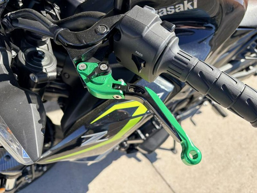 2024 Kawasaki Z900 ABS Candy Persimmon Red/Ebony