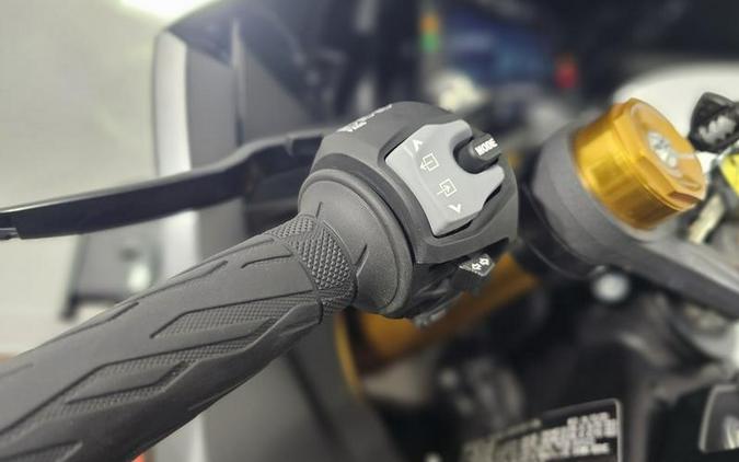 2021 Suzuki GSX-R1000