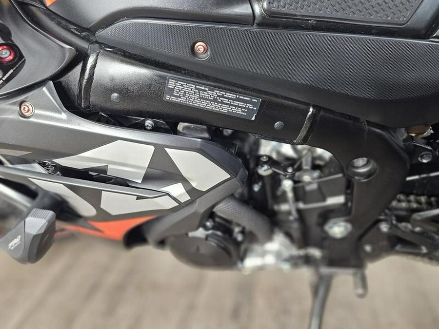 2021 Suzuki GSX-R1000