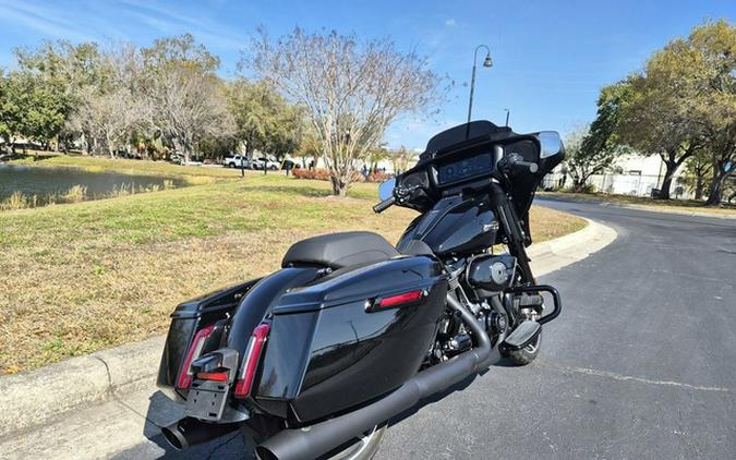 2024 Harley-Davidson FLHX - Street Glide