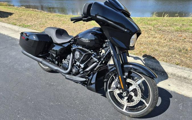 2024 Harley-Davidson FLHX - Street Glide