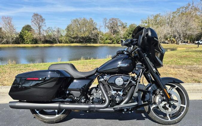 2024 Harley-Davidson FLHX - Street Glide