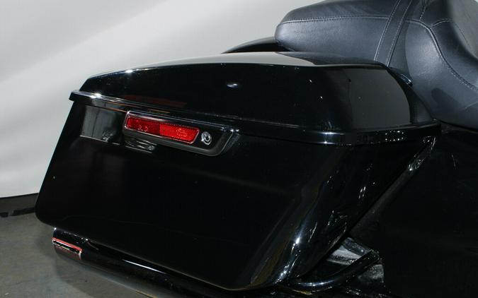 2023 Harley-Davidson Street Glide Grand American Touring FLHX