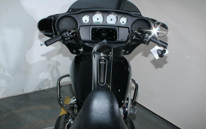 2023 Harley-Davidson Street Glide Grand American Touring FLHX