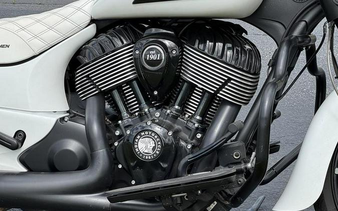 2021 Indian Motorcycle® Springfield ® Dark Horse® White Smoke