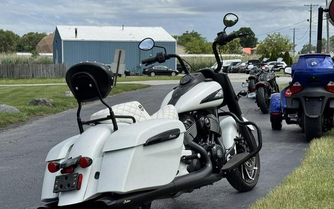 2021 Indian Motorcycle® Springfield ® Dark Horse® White Smoke