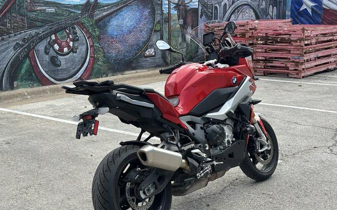 2021 BMW S 1000 XR Racing Red