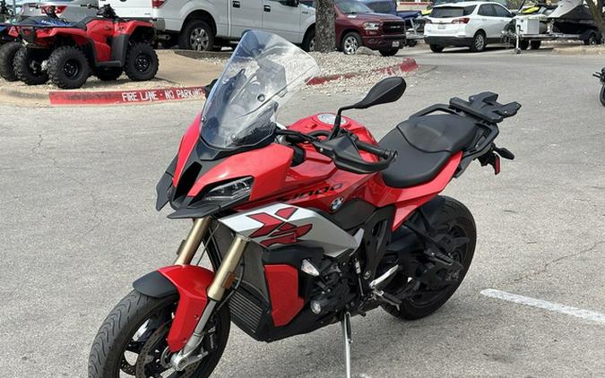 2021 BMW S 1000 XR Racing Red