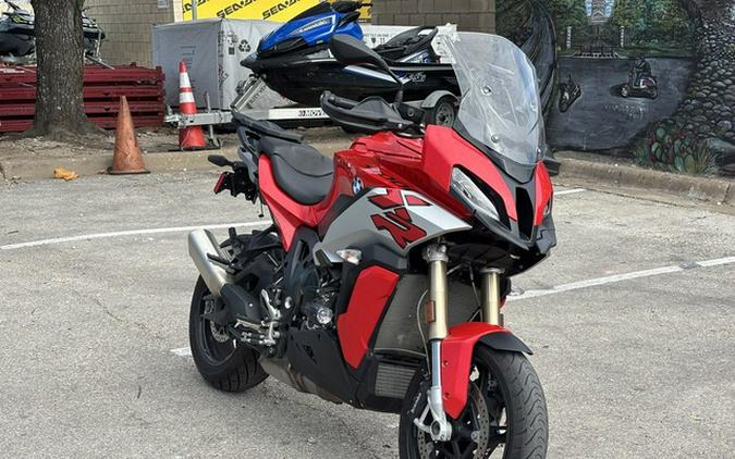 2021 BMW S 1000 XR Racing Red