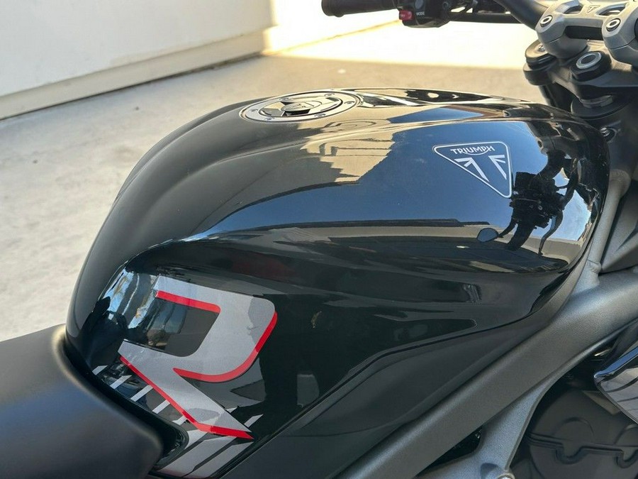 2022 Triumph Street Triple R Sapphire Black