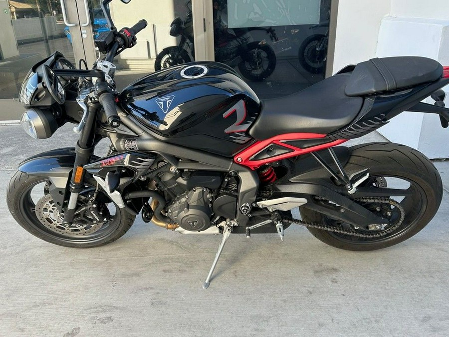 2022 Triumph Street Triple R Sapphire Black