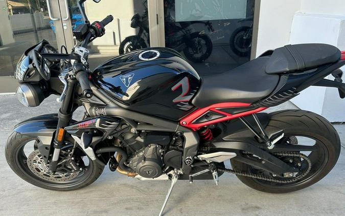 2022 Triumph Street Triple R Sapphire Black