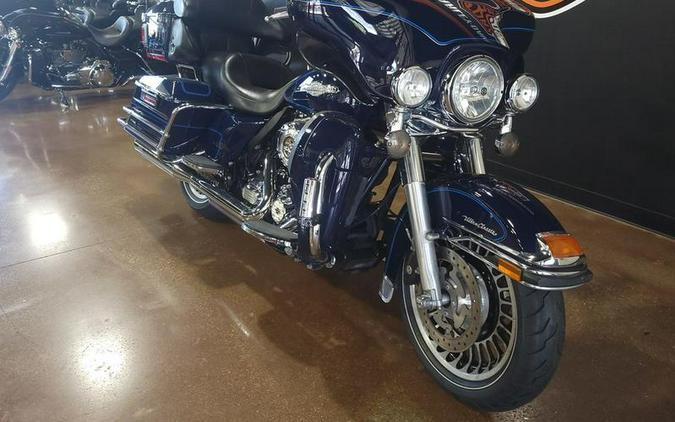 2012 Harley-Davidson® FLHTCU - Electra Glide® Ultra Classic