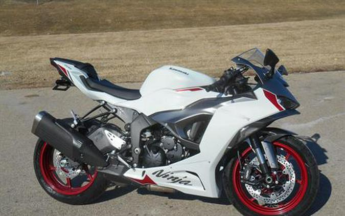 2025 Kawasaki Ninja ZX-6R ABS