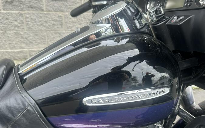 Harley-Davidson® Electra Glide® Ultra Limited 2010 632006T V BLK/BLK ICE