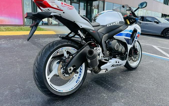 2013 Suzuki GSX-R1000™ 1 Million Commemorative Edition