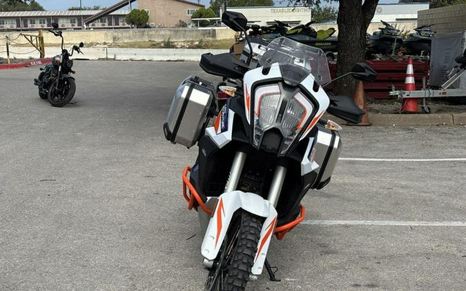 2022 KTM 1290 Super Adventure R