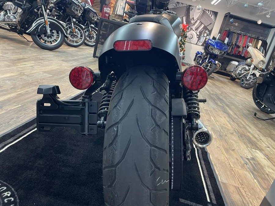 2023 Indian Motorcycle® Sport Chief Black Smoke