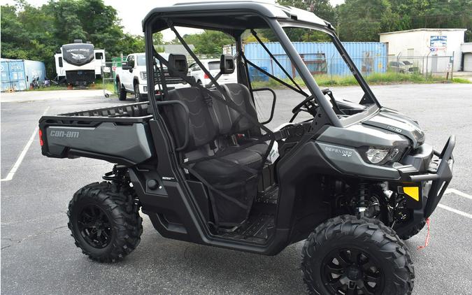 2024 Can-Am Defender XT HD10