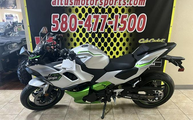 2024 Kawasaki Ninja® 7 Hybrid ABS