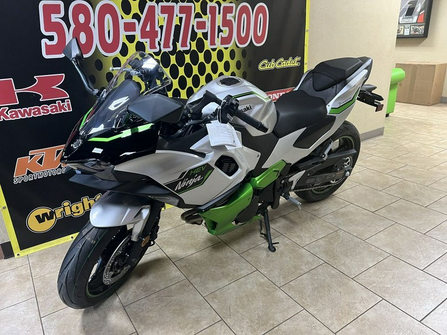 2024 Kawasaki Ninja® 7 Hybrid ABS