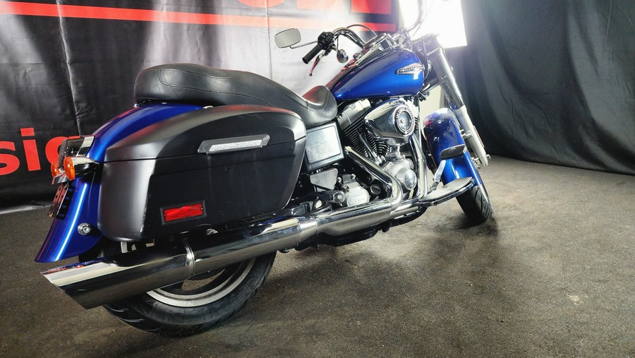 2015 HARLEY-DAVIDSON FLD DYNA SWITCHBACK - F318124