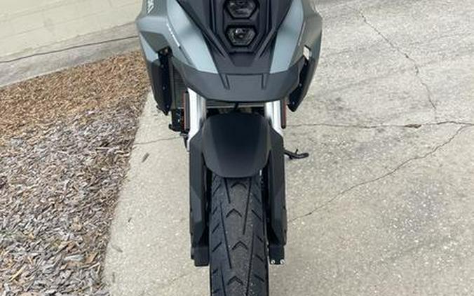 2024 Suzuki V-Strom 800