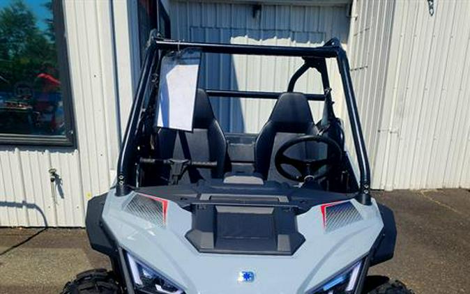 2024 Polaris RZR 200 EFI