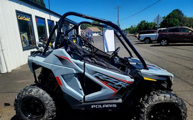 2024 Polaris RZR 200 EFI