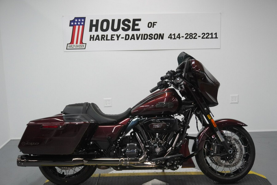 2024 Harley-Davidson® CVO™ Street Glide® Copperhead