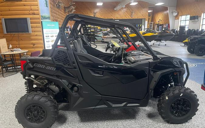 2023 Can-Am MAVERICK TRAIL DPS 1000