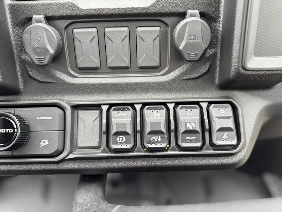 2026 CFMOTO UFORCE U10 Pro