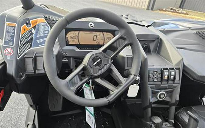 2026 Can-Am Maverick X3 X DS TURBO RR with 7.6 in. digital display with keypad