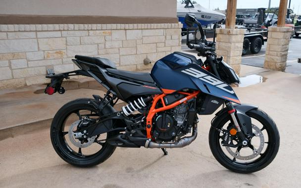 2026 KTM 390 DUKE
