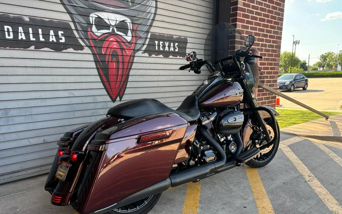 2019 Harley-Davidson Road King® Special