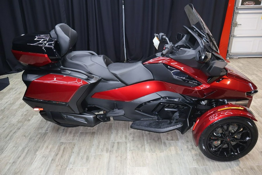 2024 Can-Am Spyder RT Limited Dark Wheels