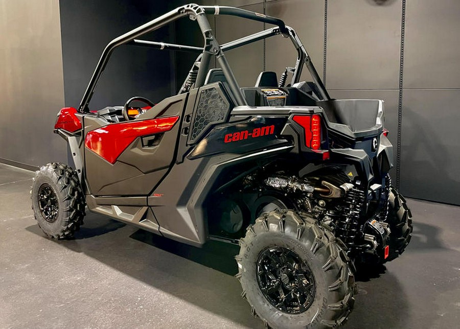 2024 Can-Am® Maverick Trail DPS 1000