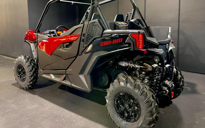 2024 Can-Am® Maverick Trail DPS 1000