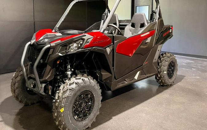 2024 Can-Am® Maverick Trail DPS 1000