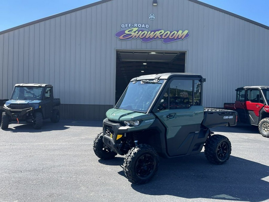 2025 Can-Am® Defender DPS CAB HD9 Compass Green