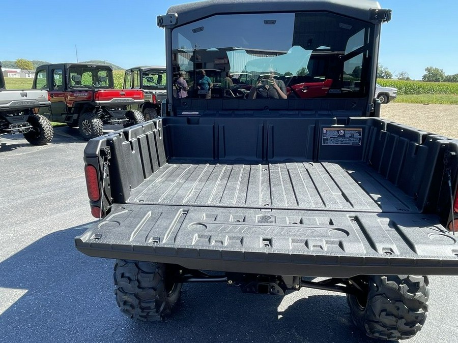 2025 Can-Am® Defender DPS CAB HD9 Compass Green