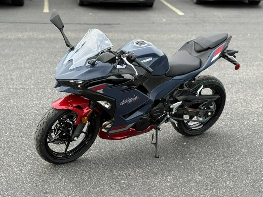 2026 Kawasaki Ninja® 500 ABS Metallic Matte Twilight Blue