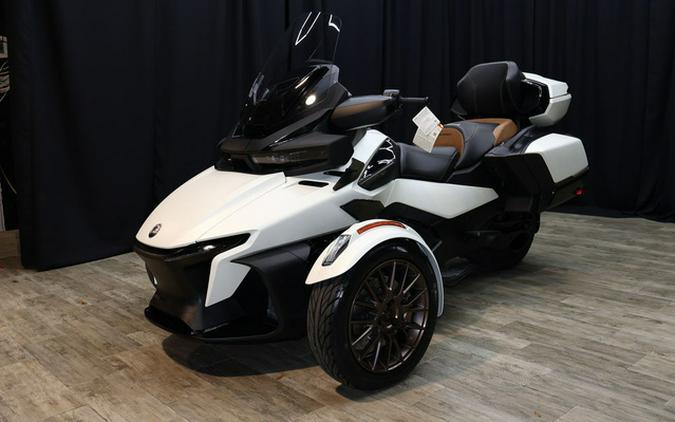 2024 Can-Am Spyder RT Sea-To-Sky