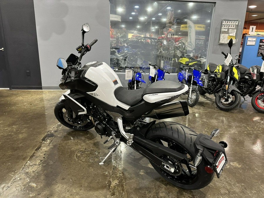 2024 CFMoto 800NK