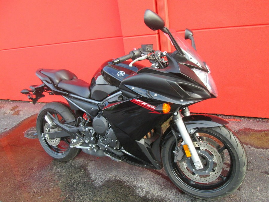 2011 Yamaha FZ 6 R