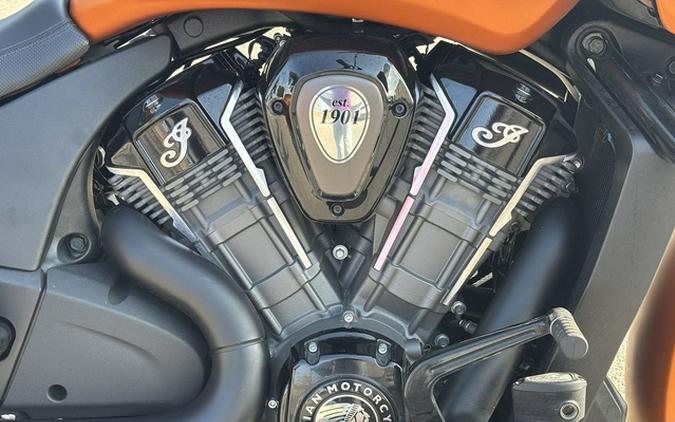 2023 Indian Challenger Dark Horse Icon Riot Orange Smoke