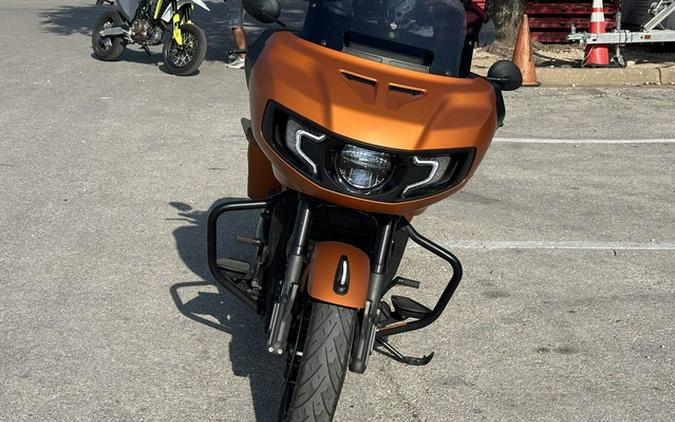 2023 Indian Challenger Dark Horse Icon Riot Orange Smoke